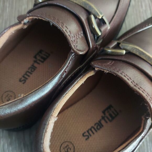 Toddler Boys Smart fit Slip On Brown Dress Shoes size 5.5 Skid Resistant - Picture 9 of 9